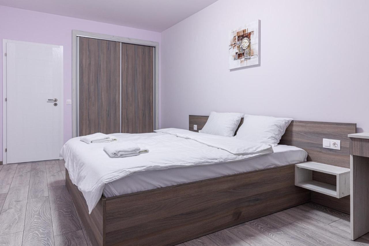 Баня Аква Ризорт Apartment Ngoại thất bức ảnh