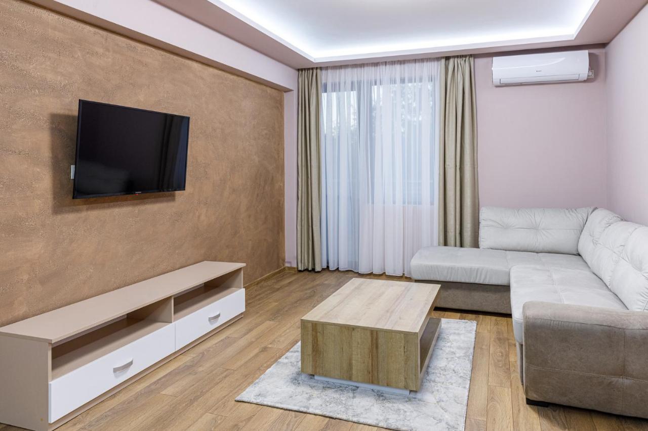 Баня Аква Ризорт Apartment Ngoại thất bức ảnh