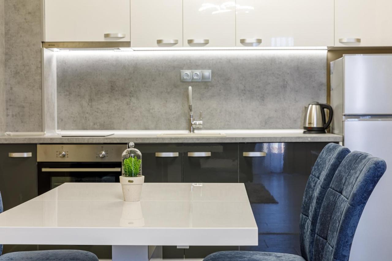 Баня Аква Ризорт Apartment Ngoại thất bức ảnh