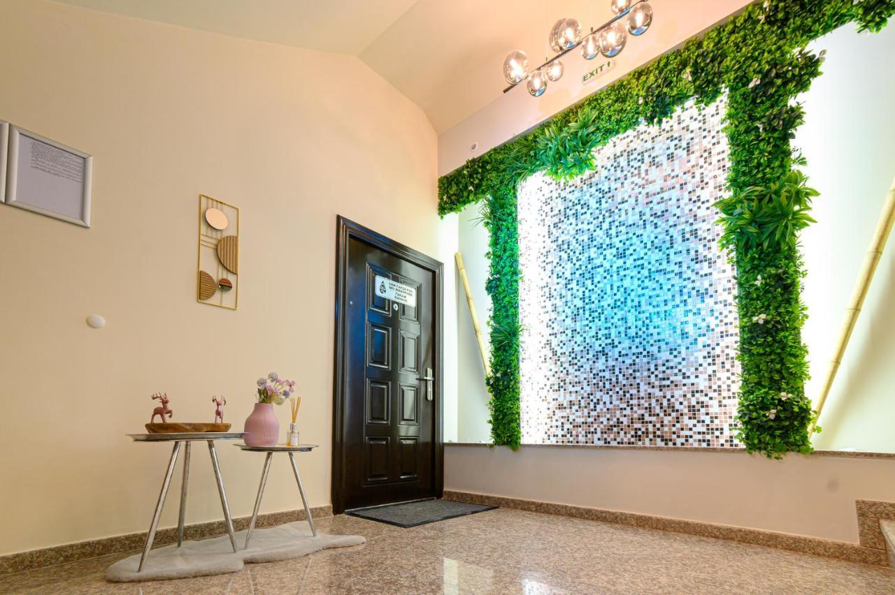 Баня Аква Ризорт Apartment Ngoại thất bức ảnh