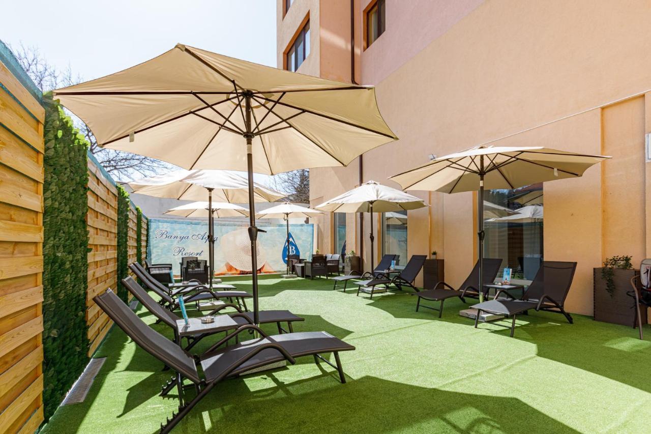 Баня Аква Ризорт Apartment Ngoại thất bức ảnh
