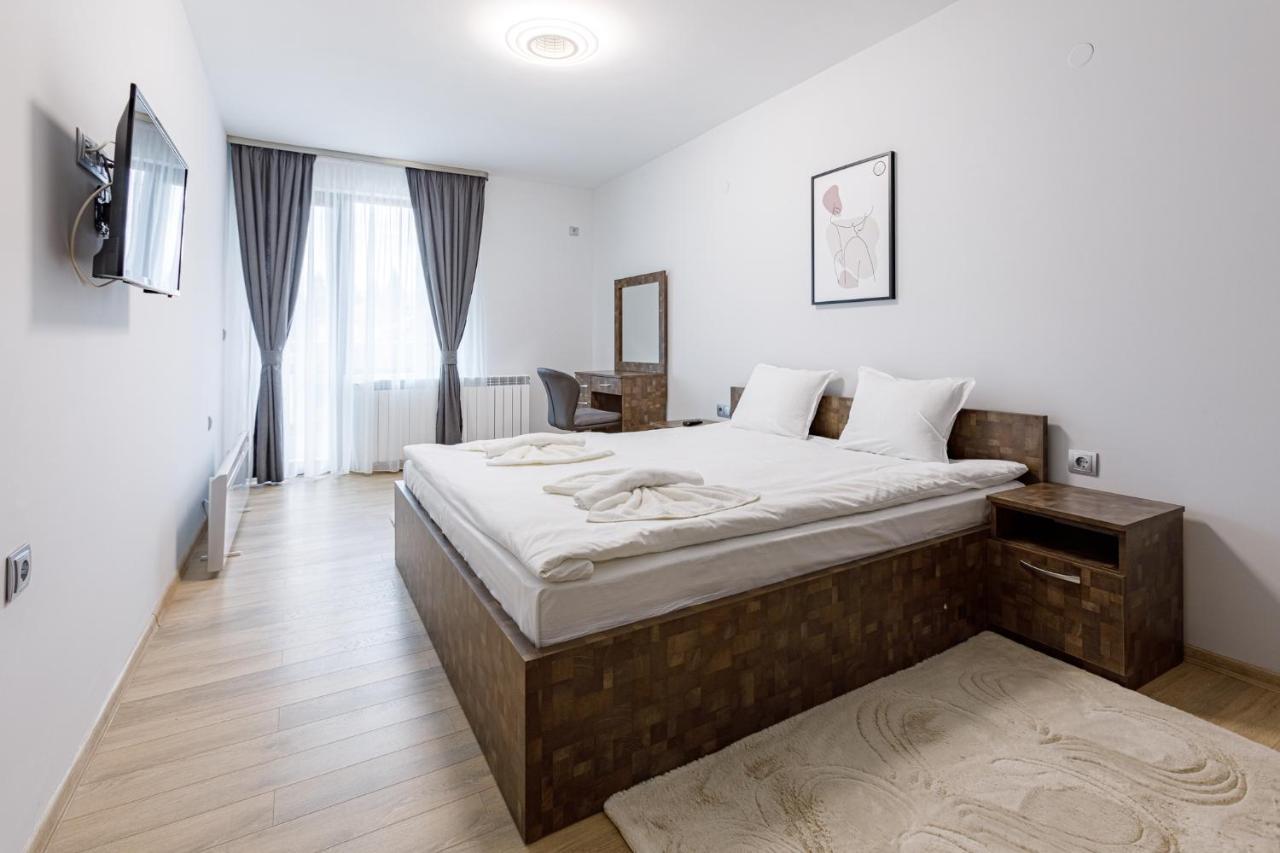 Баня Аква Ризорт Apartment Ngoại thất bức ảnh