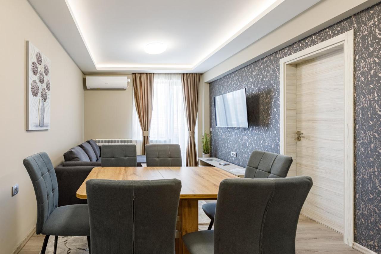 Баня Аква Ризорт Apartment Ngoại thất bức ảnh