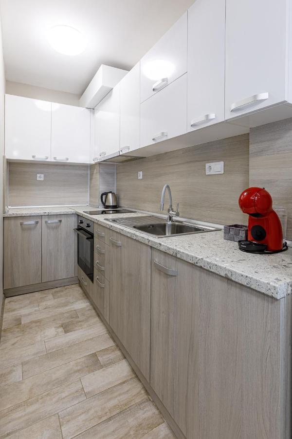 Баня Аква Ризорт Apartment Ngoại thất bức ảnh