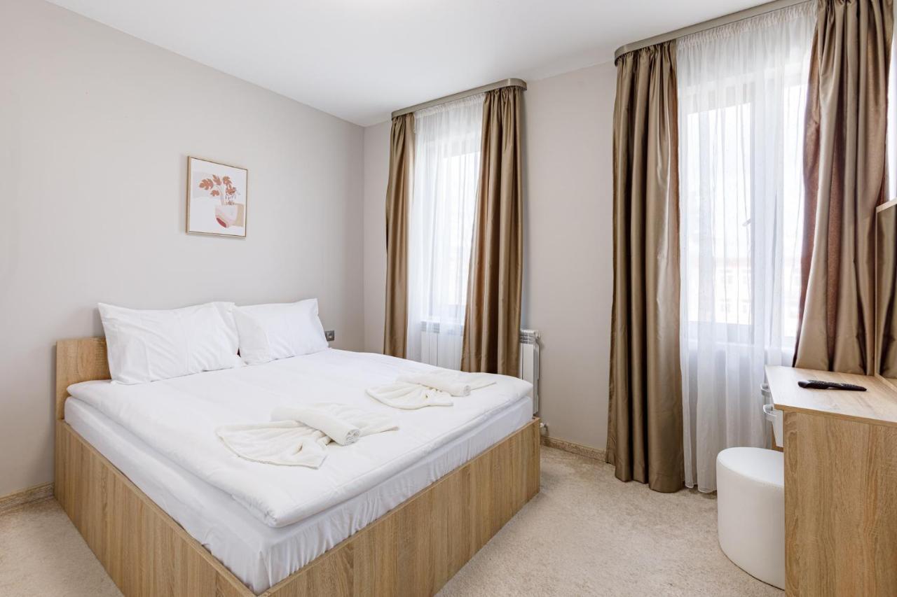 Баня Аква Ризорт Apartment Ngoại thất bức ảnh