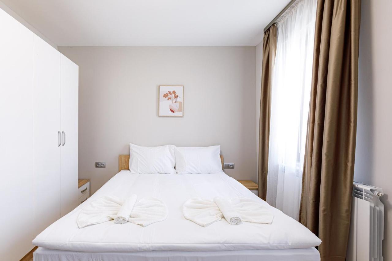 Баня Аква Ризорт Apartment Ngoại thất bức ảnh